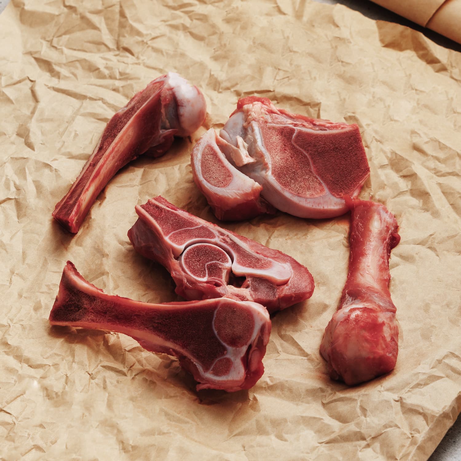 Tucker Tub Raw Veal Bones